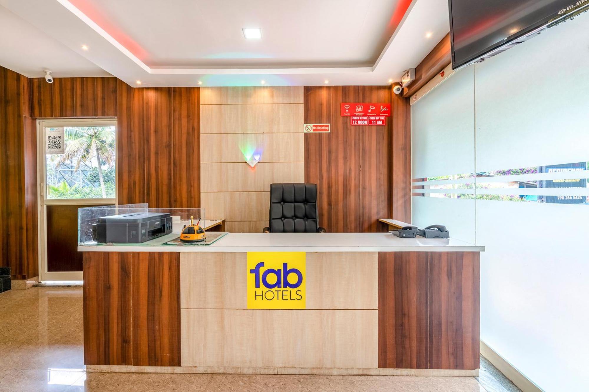Fabhotel Abrigo Residency Anaviratty Екстер'єр фото